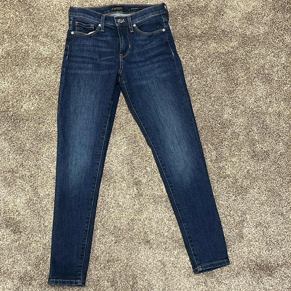 Banana Republic Mid Rise Skinny Jeans - Size 25